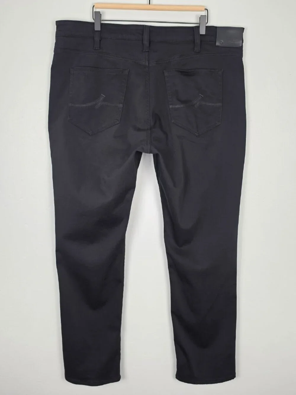 34 Heritage Size 42x32 Charisma Pants Stretch Comfort Classic Straight Leg Black